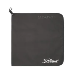 TITLEIST STADRY GOLF TOWEL / RAIN HOOD – BLACK